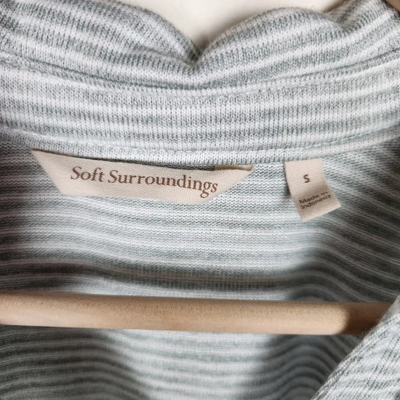 Soft Surroundings Green White Striped Button Detail Long Sleeve Tunic Top Sz S - Picture 5 of 7